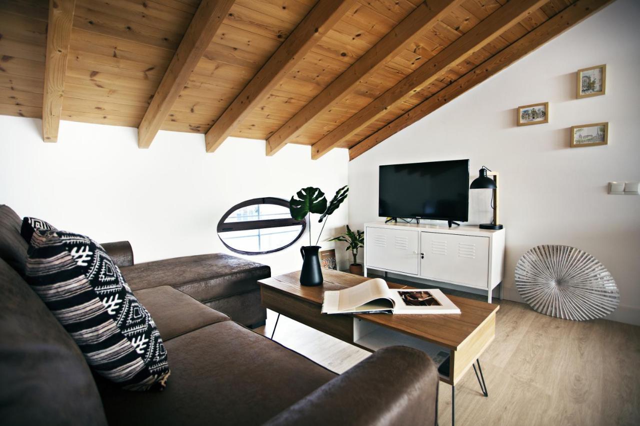 شقة The Loft Deluxe مالقة المظهر الخارجي الصورة